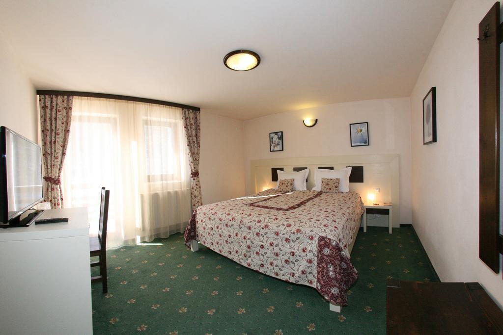 Hotel Draga Maria 프레데알 외부 사진