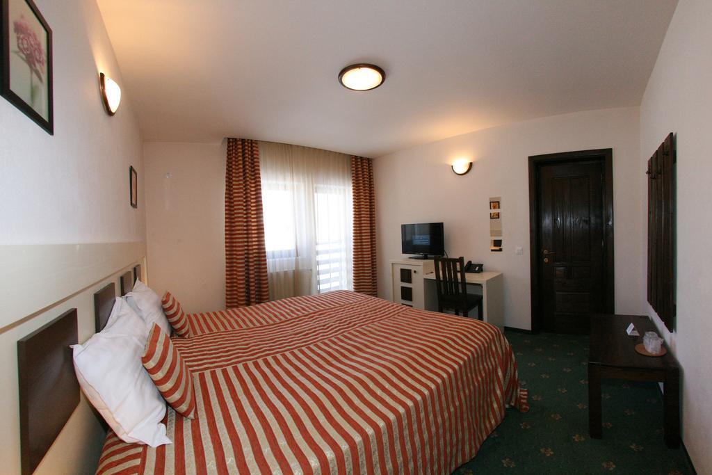 Hotel Draga Maria 프레데알 외부 사진